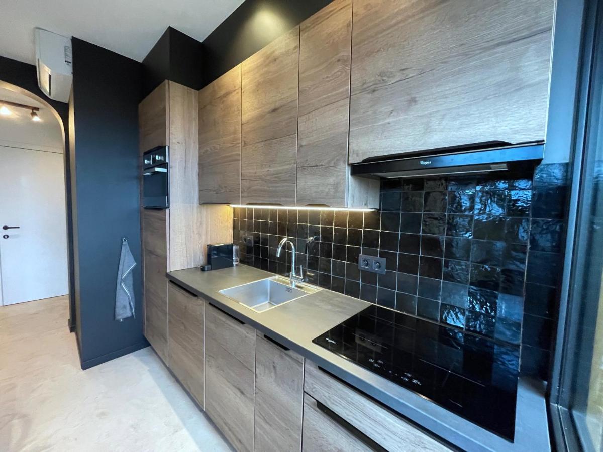 3 Room Luxury Design Apartment With Airconditioning, Close To Gent St-Pieters Station エクステリア 写真